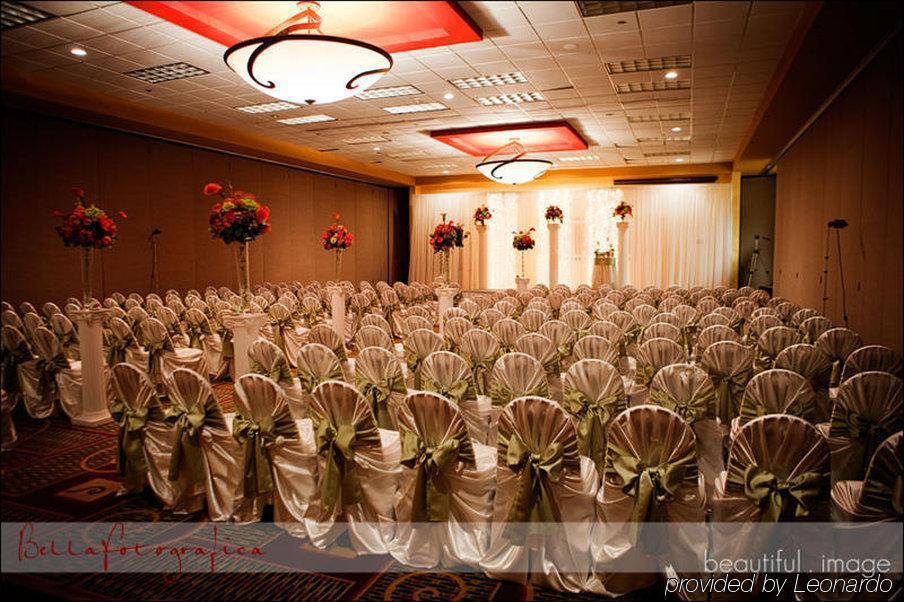 Holiday Inn Hotel And Suites Beaumont-Plaza I-10 & Walden By Ihg Zewnętrze zdjęcie